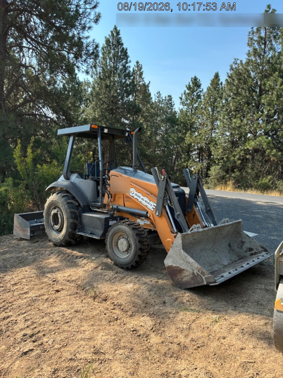 2019 Case 570N EP Canopy, 4WD, GP Front Bucket, Dual Tilt Cylinder, 84" Box Blade w/ Scarifier, Wheel Weights, Beacon
