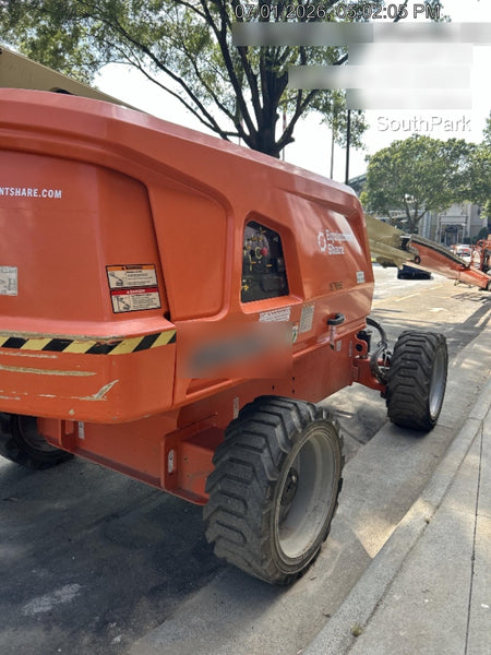 2022 JLG 660SJ