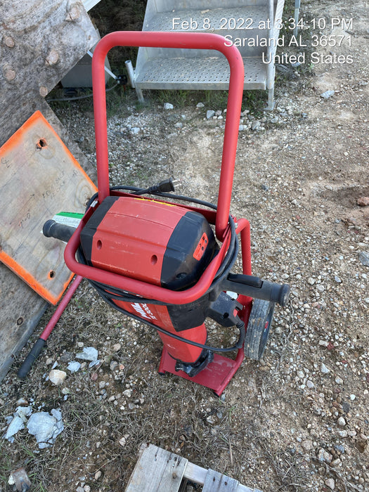 2021 HILTI TE 3000-AVR