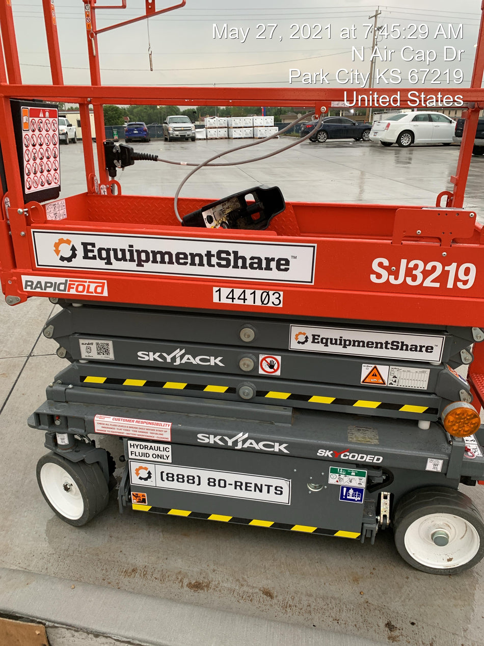 2021 SKYJACK SJ3219