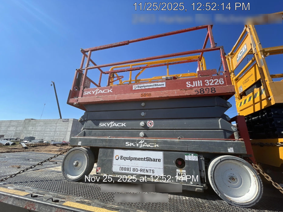 2017 Skyjack SJIII-3226 Skyjack SJ3226, Trojan Battery Set, Extended Warranty 5yr/5k hr