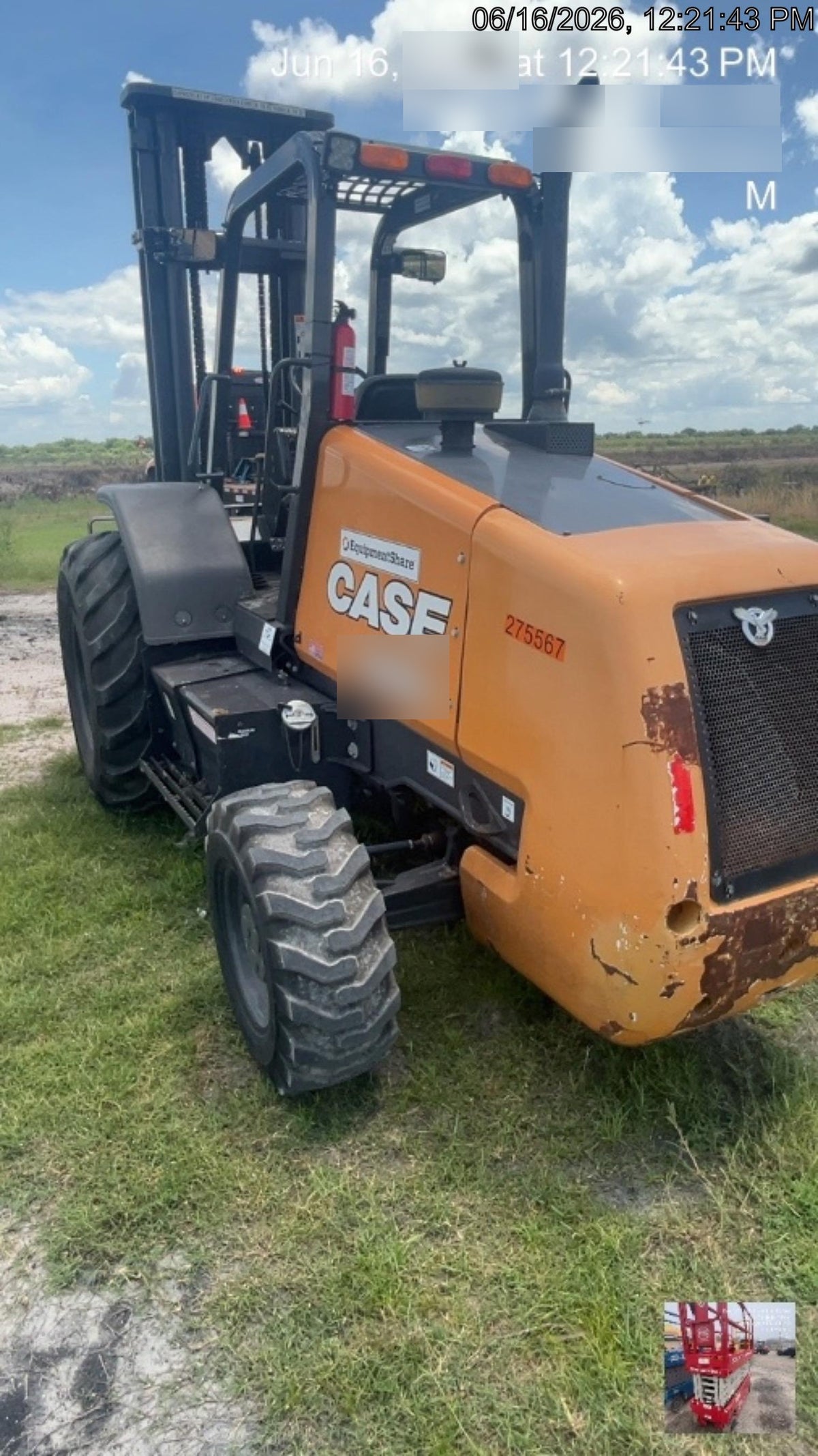 2023 CASE 588H