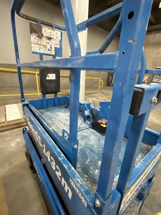 2022 GENIE GS-1432