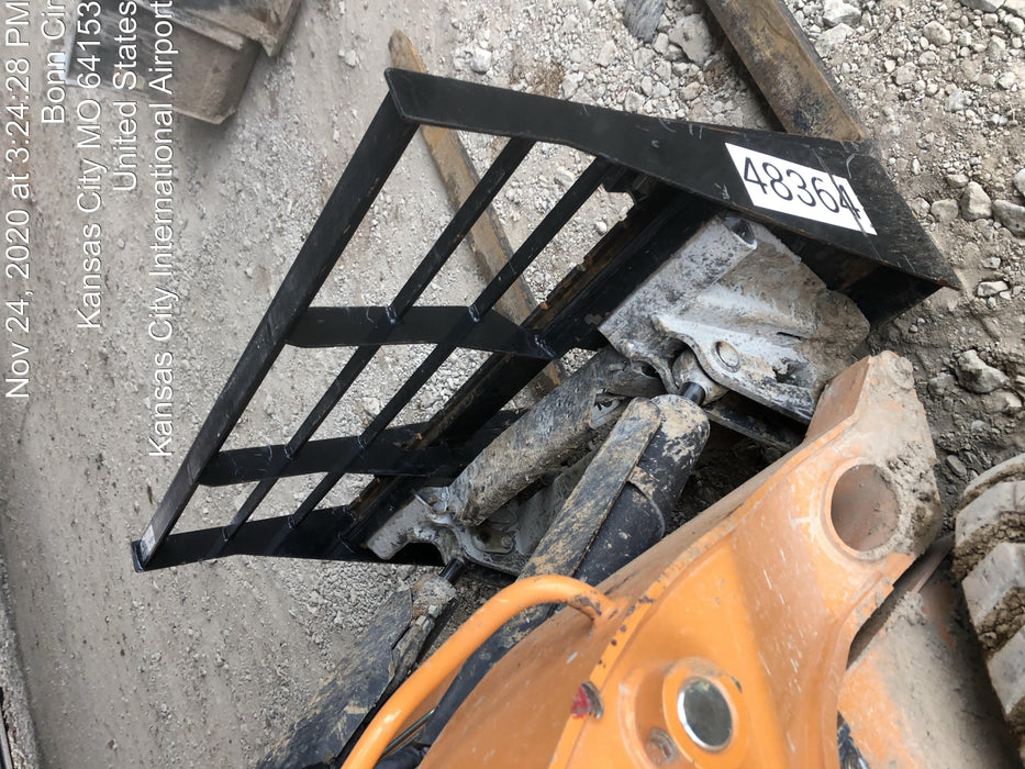 2019 ARROW MATERIAL HANDLING 60" Pallet Forks - Arrow