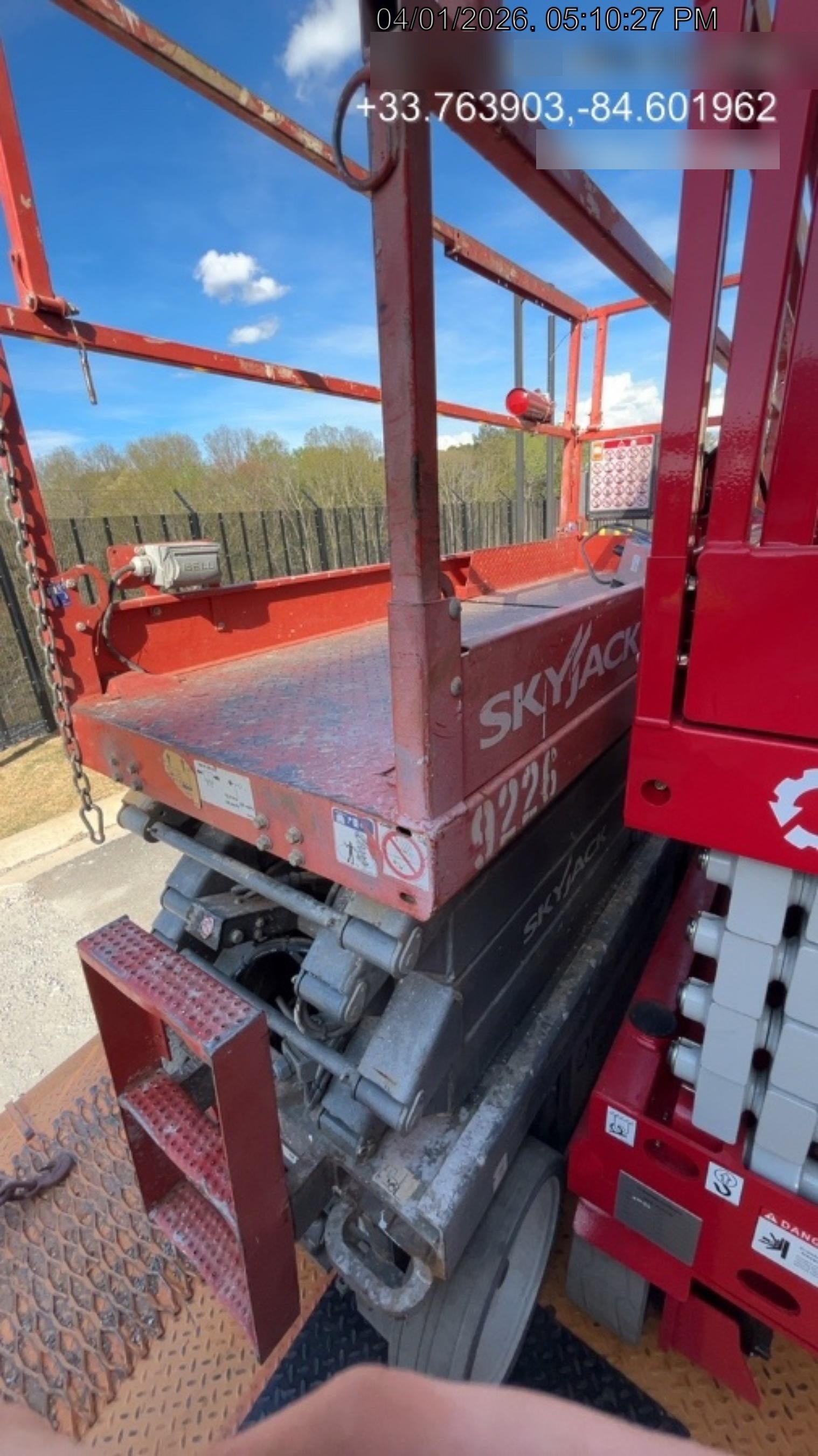 2018 Skyjack SJIII-3226 Skyjack SJIII3226 Scissor Lift w/Trojan Batteries