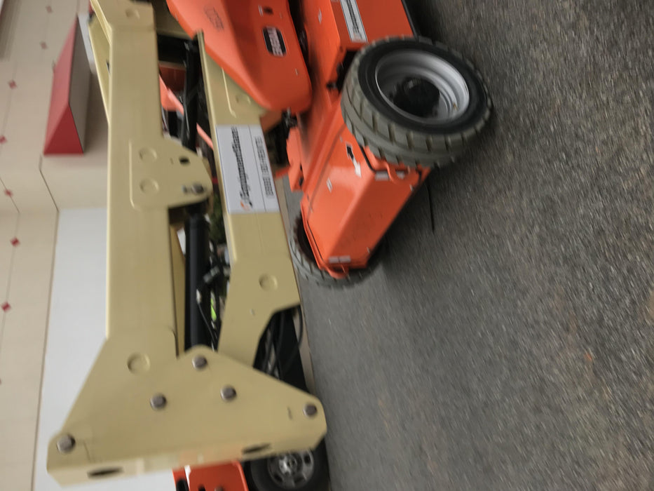 2019 JLG 600AJ