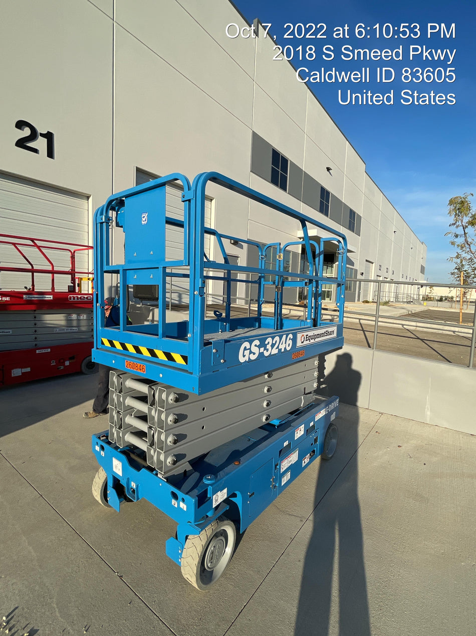 2022 GENIE GS-3246