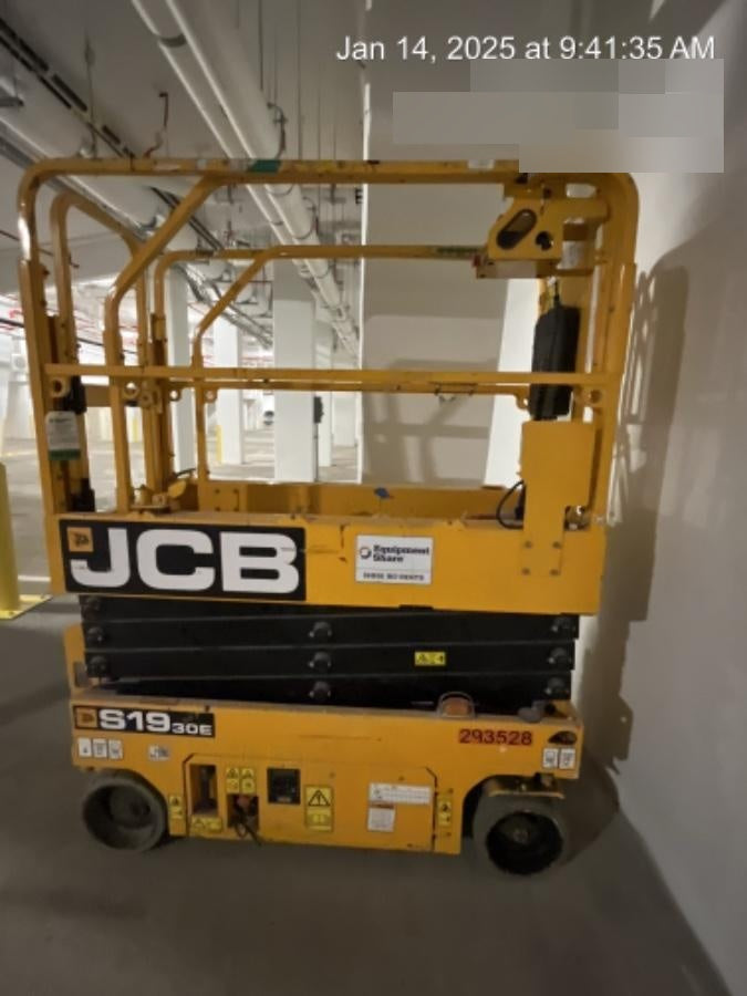 2023 JCB S1930E