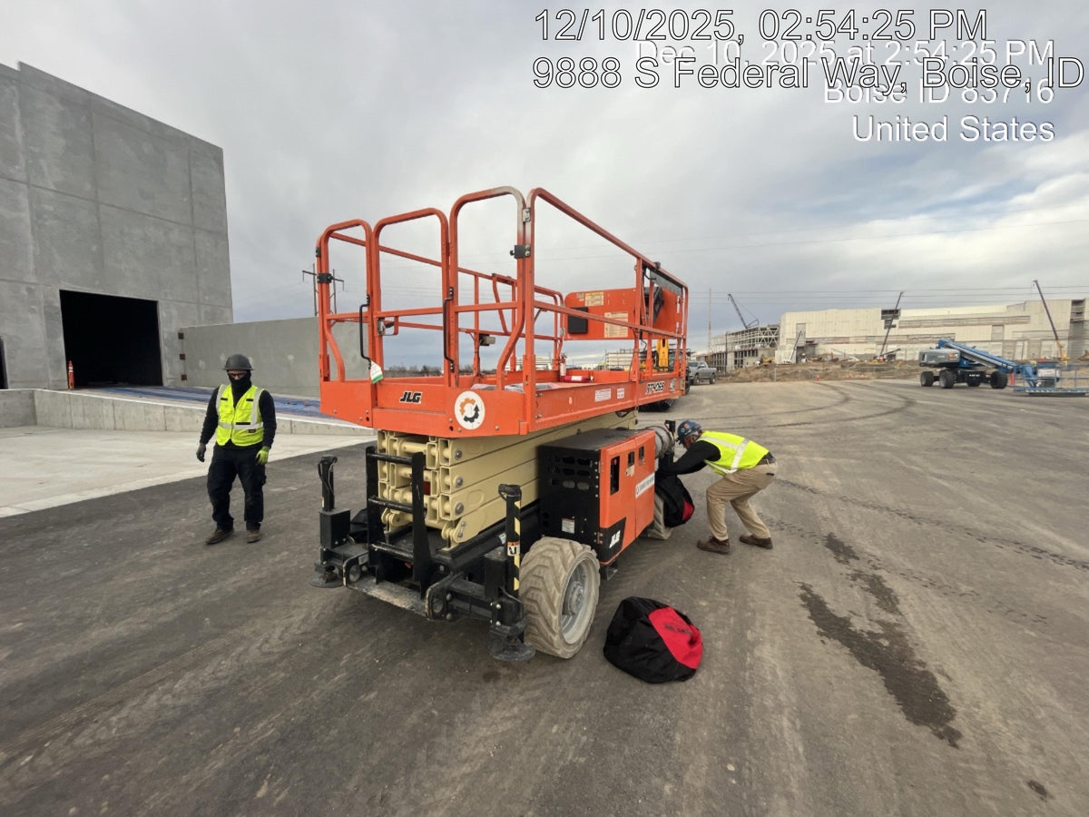 2022 JLG RT4069
