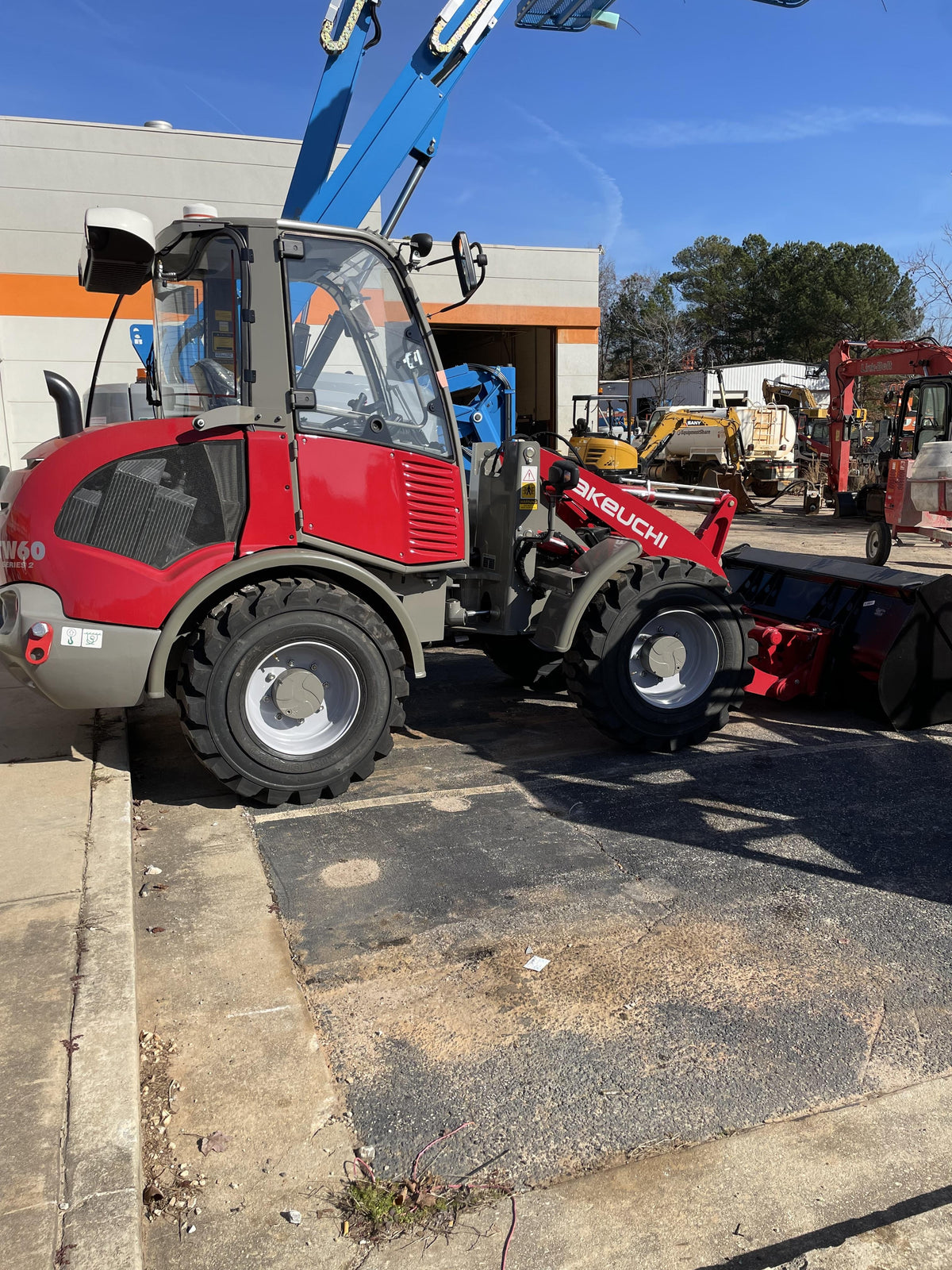 2024 TAKEUCHI TW60