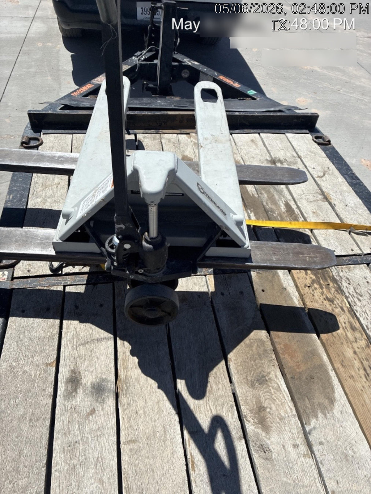 2024 STRONGWAY 4400 lb Pallet Jack