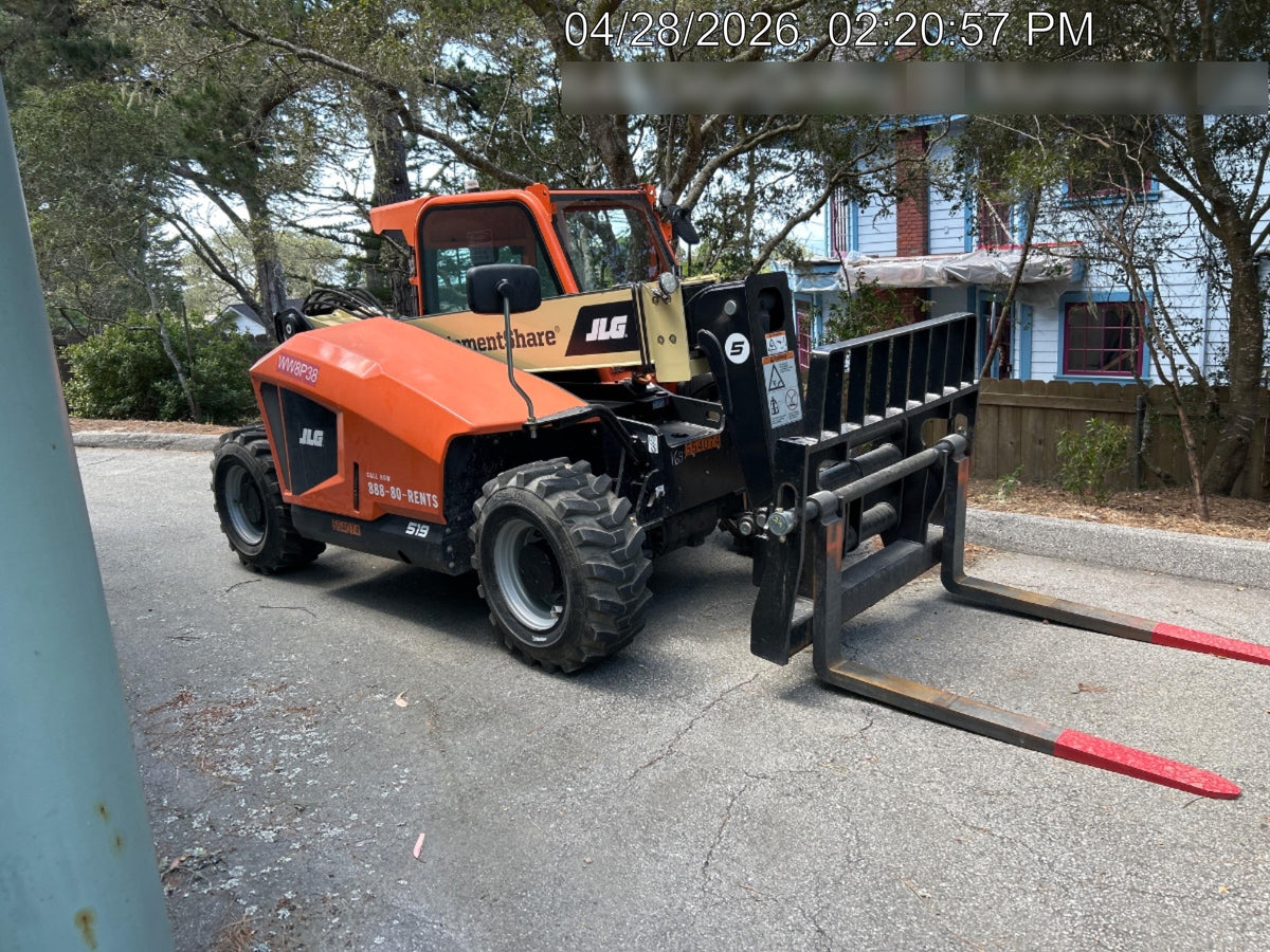 2025 JLG 519