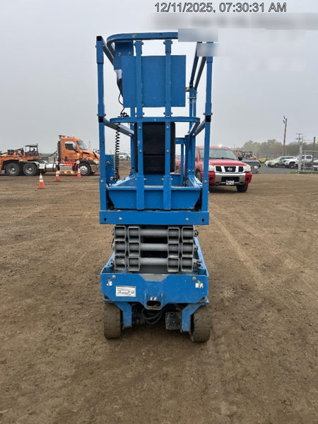 2020 Genie GS-1930 Solid Non Marking Tires, Beacon, Folding rails with half height swing gate, 800W Inverter