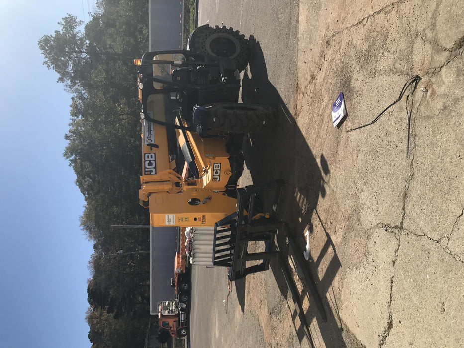 2020 JCB 509-42 Canopy, Solid Tires, Work Lights, Beacon, Aux Hydraulics, Back up Alarm, Lifting Eye, ES Decals