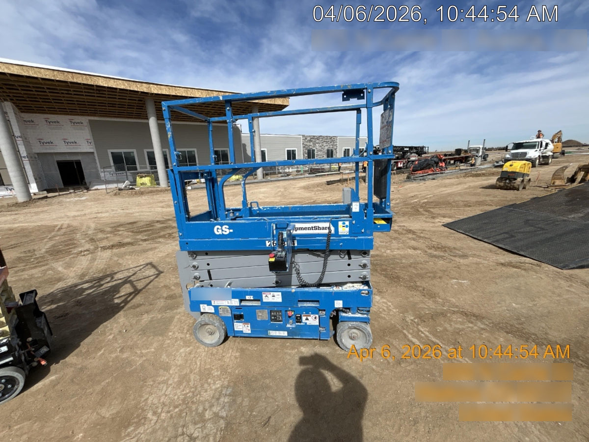 2023 GENIE GS-3232