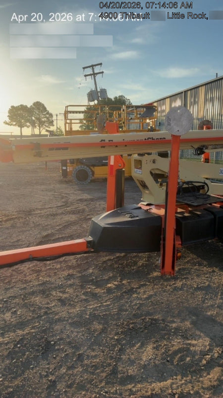 2023 JLG T500J
