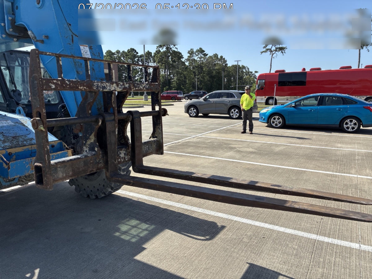 2019 Genie GTH-844 Cab/Heat/AC, Solid RT Tires, LED Work Lights, Beacon 60" QA Carriage, 48" Forks
