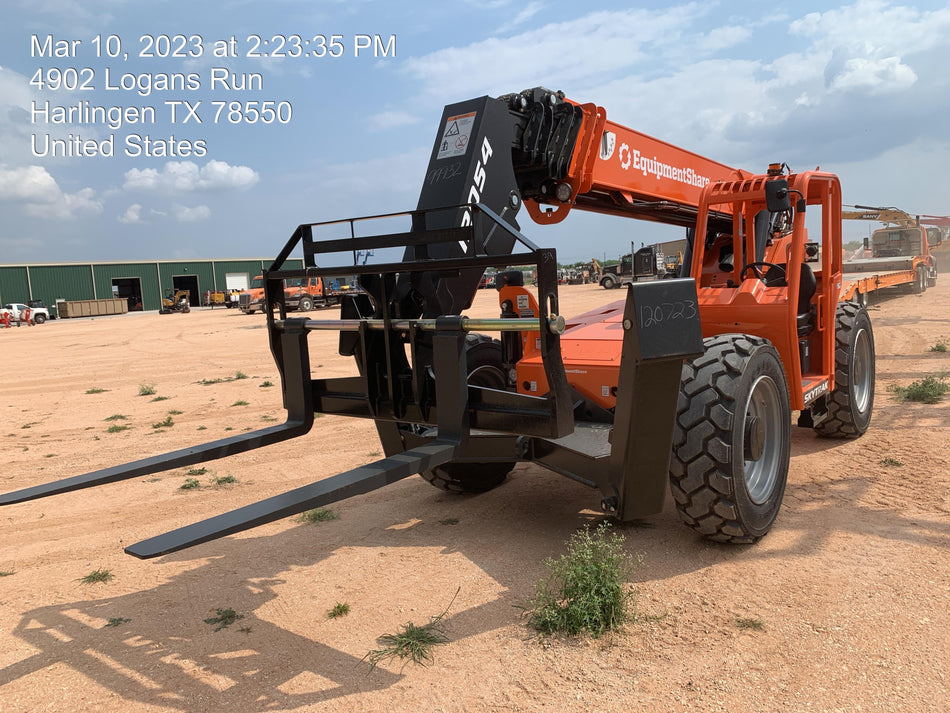 2023 SKYTRAK 12054