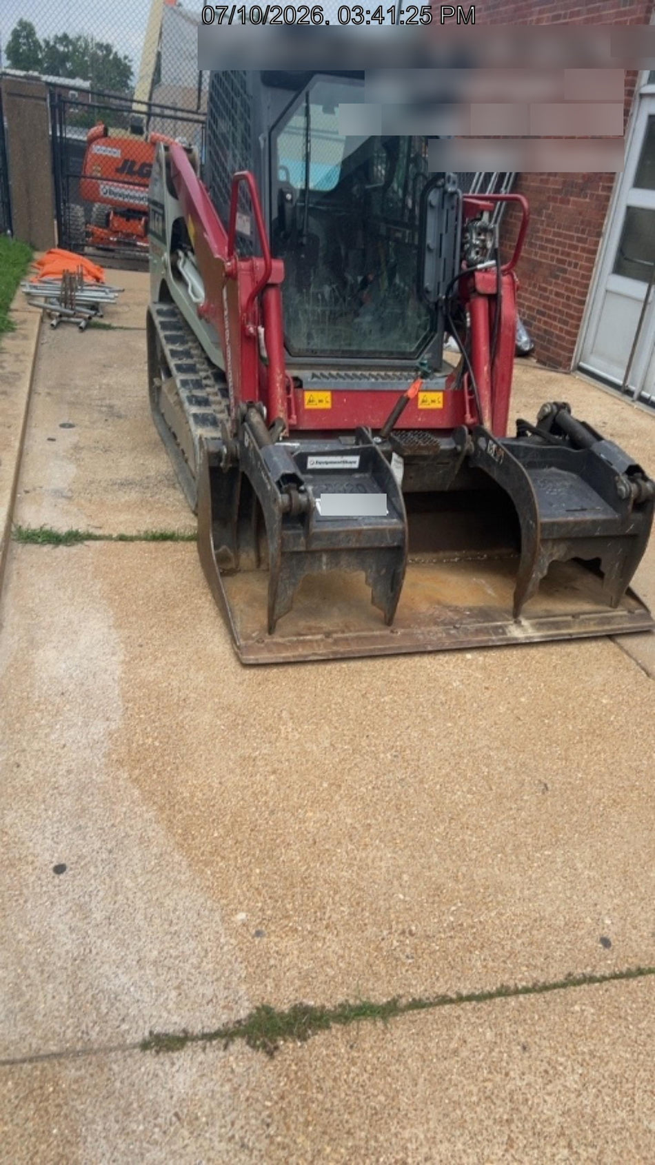 2020 PALADIN 72" Scrap Grapple Bucket - Paladin