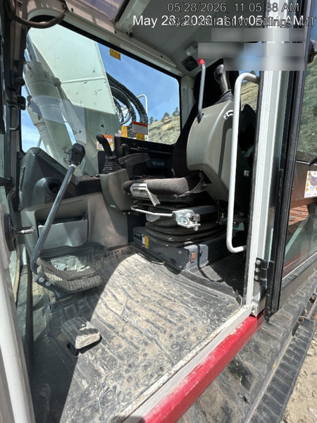 2022 TAKEUCHI TB2150CR