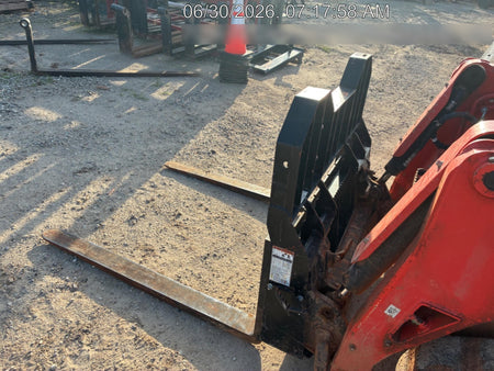 2024 VIRNIG 48" Pallet Forks - Virnig