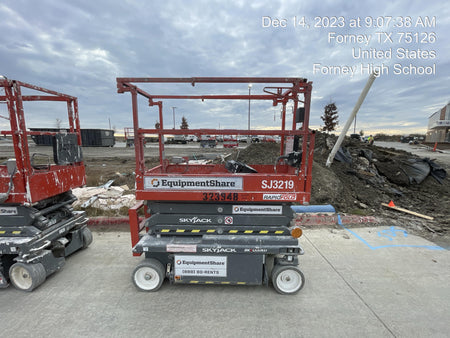 2023 SKYJACK SJ3219