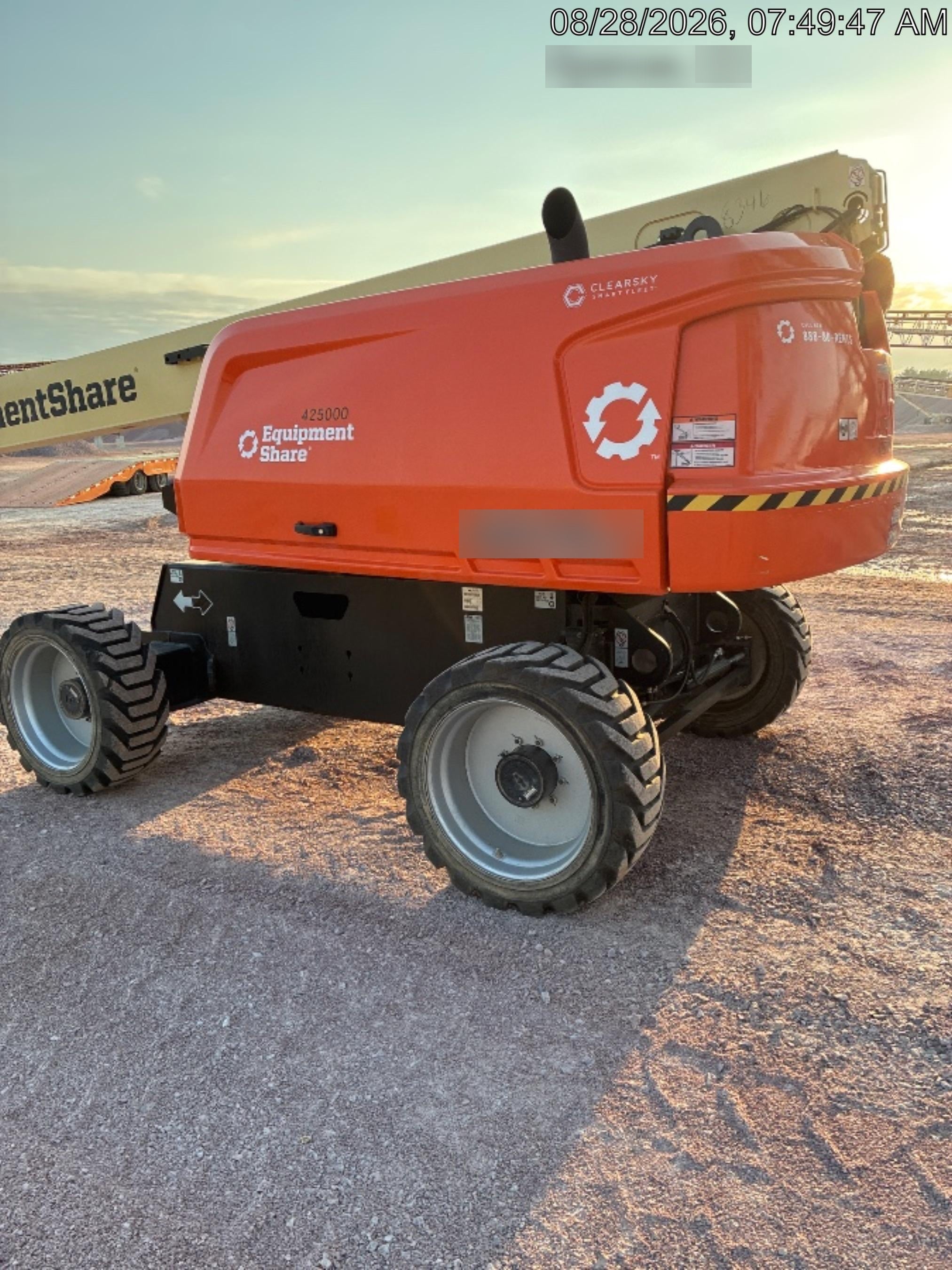 2024 JLG 660SJ