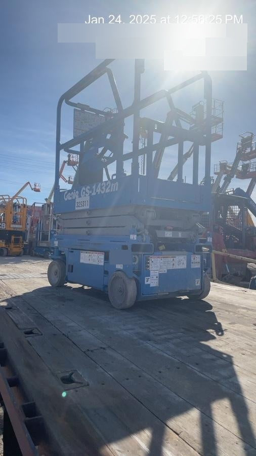 2023 GENIE GS-1432