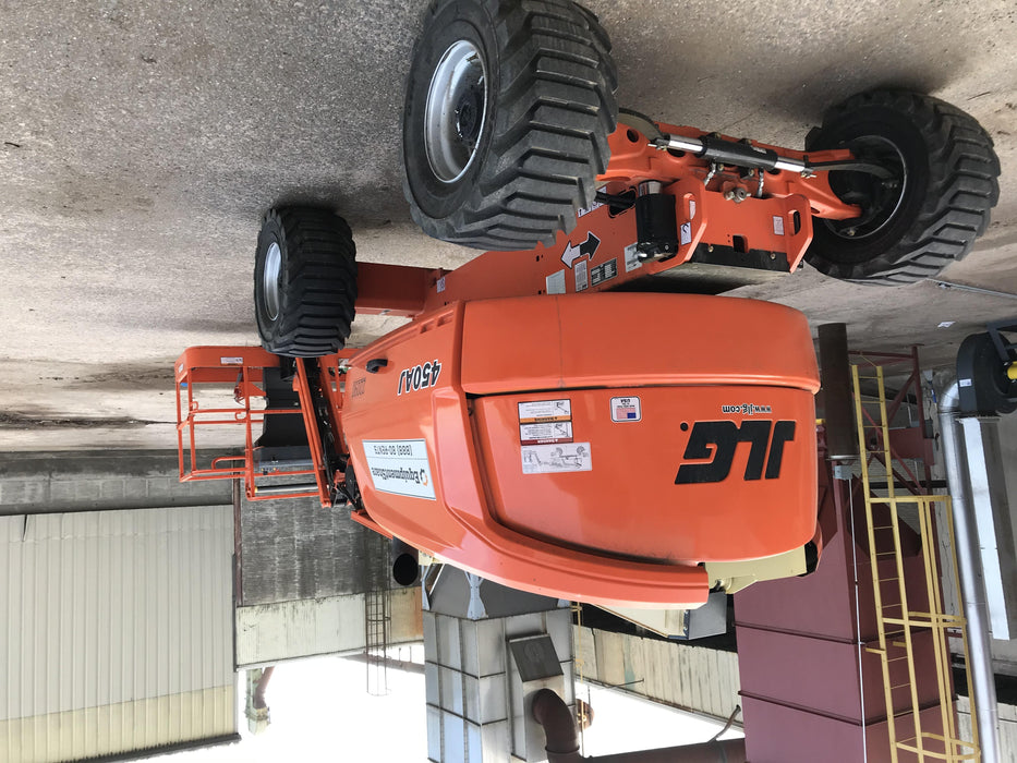 2019 JLG 450AJ