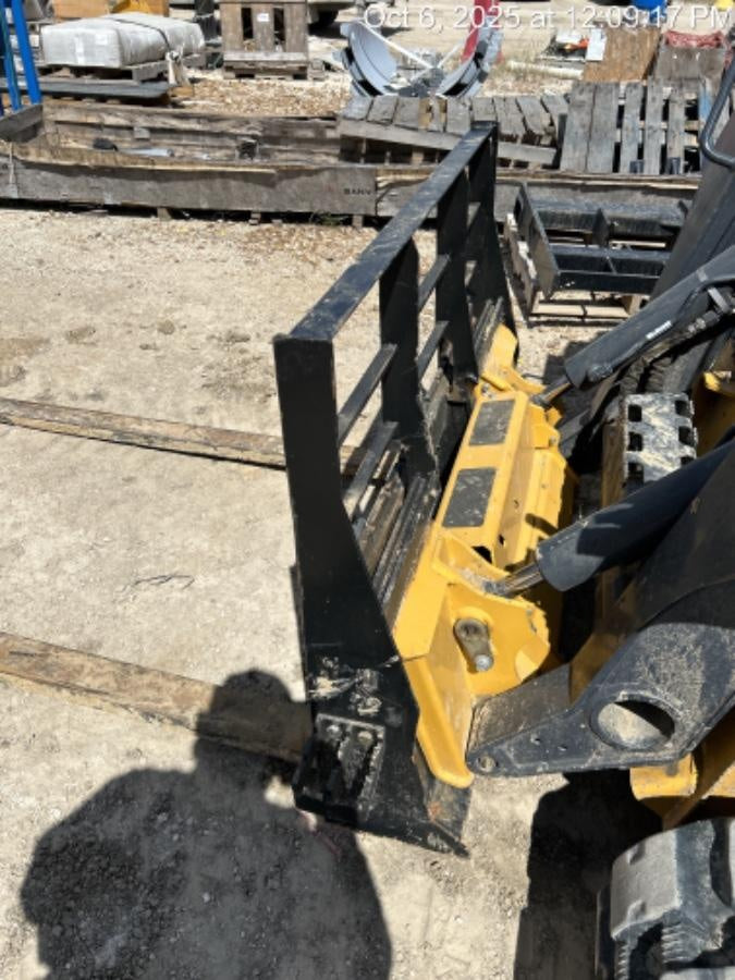 2025 ARROW MATERIAL HANDLING F5100CB - 72"
