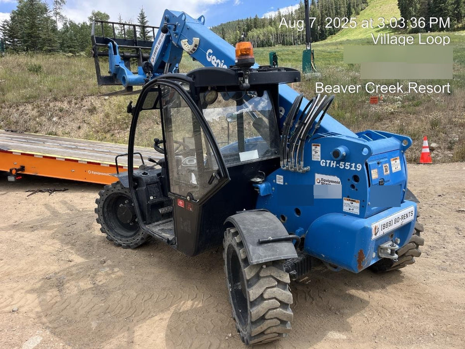 2018 Genie GTH-5519 Genie GTH-5519 Telehandler w/Enclosed Cab w/HVAC, 48" Carriage/Forks, Solid RT Tires, Work Light Package