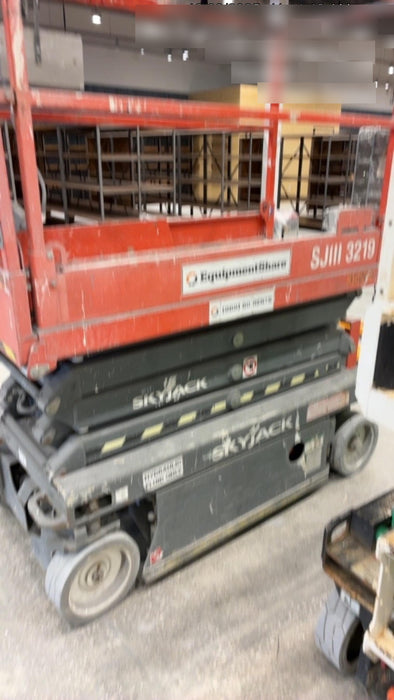 2019 Skyjack SJIII-3219 Standard Options, Trojan Batteries