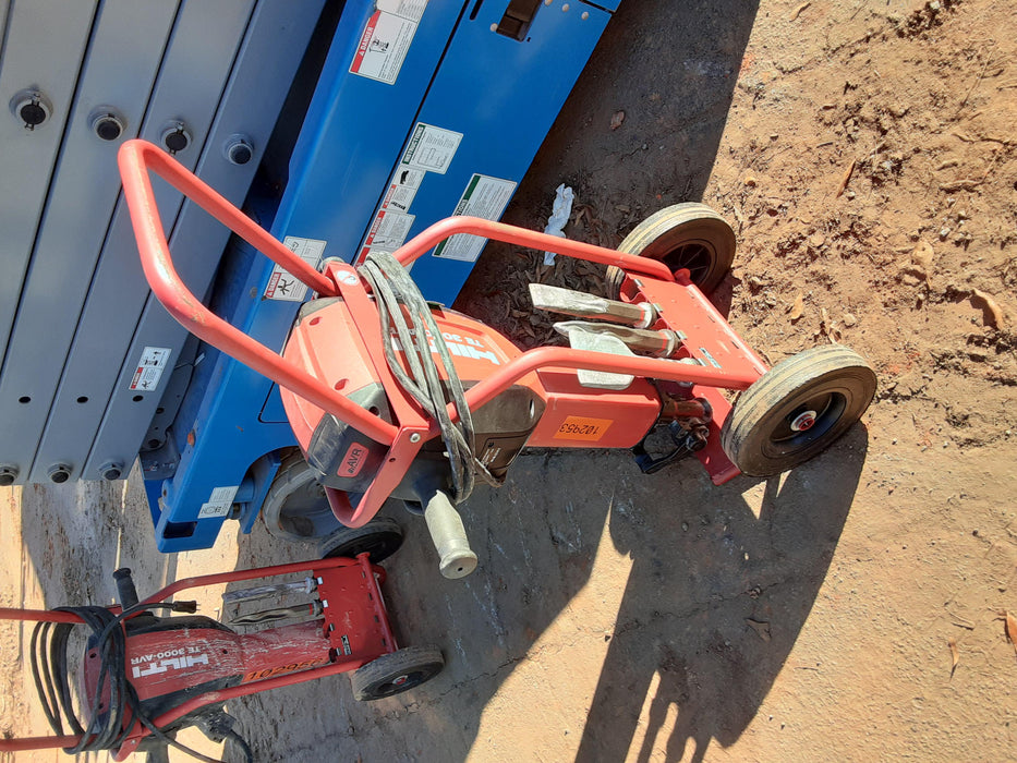 2020 HILTI TE 3000-AVR