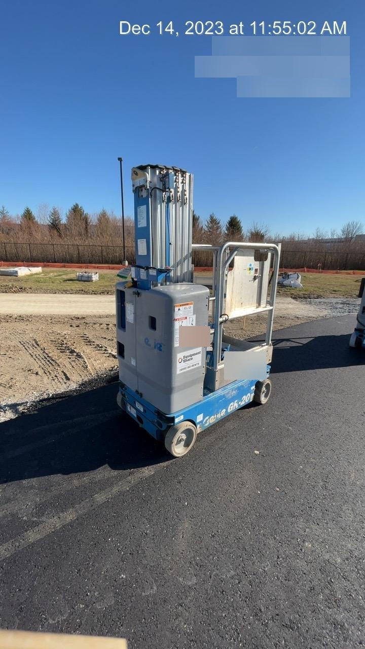 2019 GENIE GR-20
