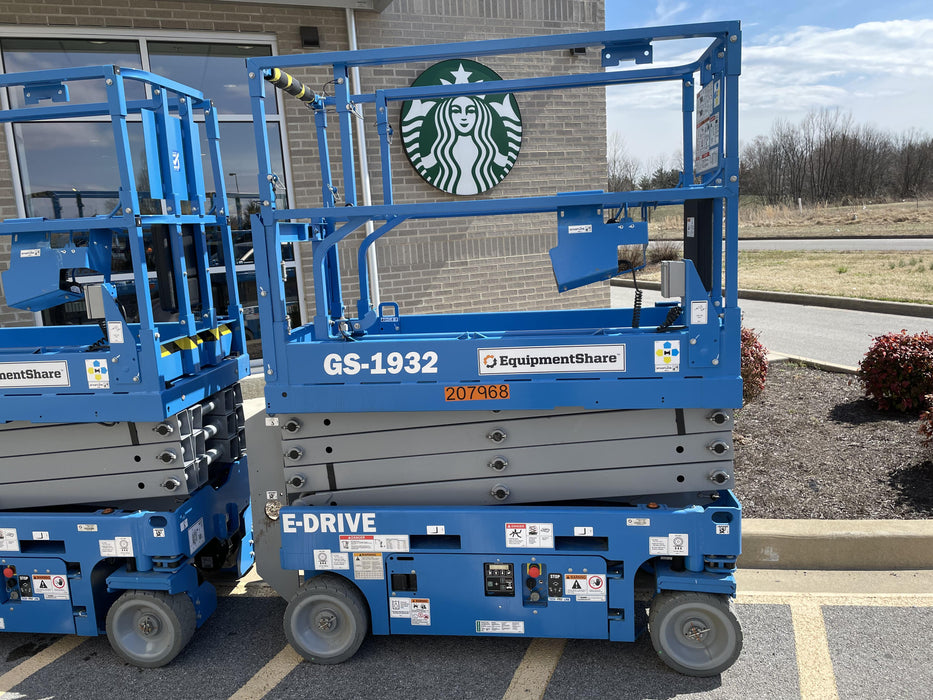 2021 KOMATSU FG25T-16