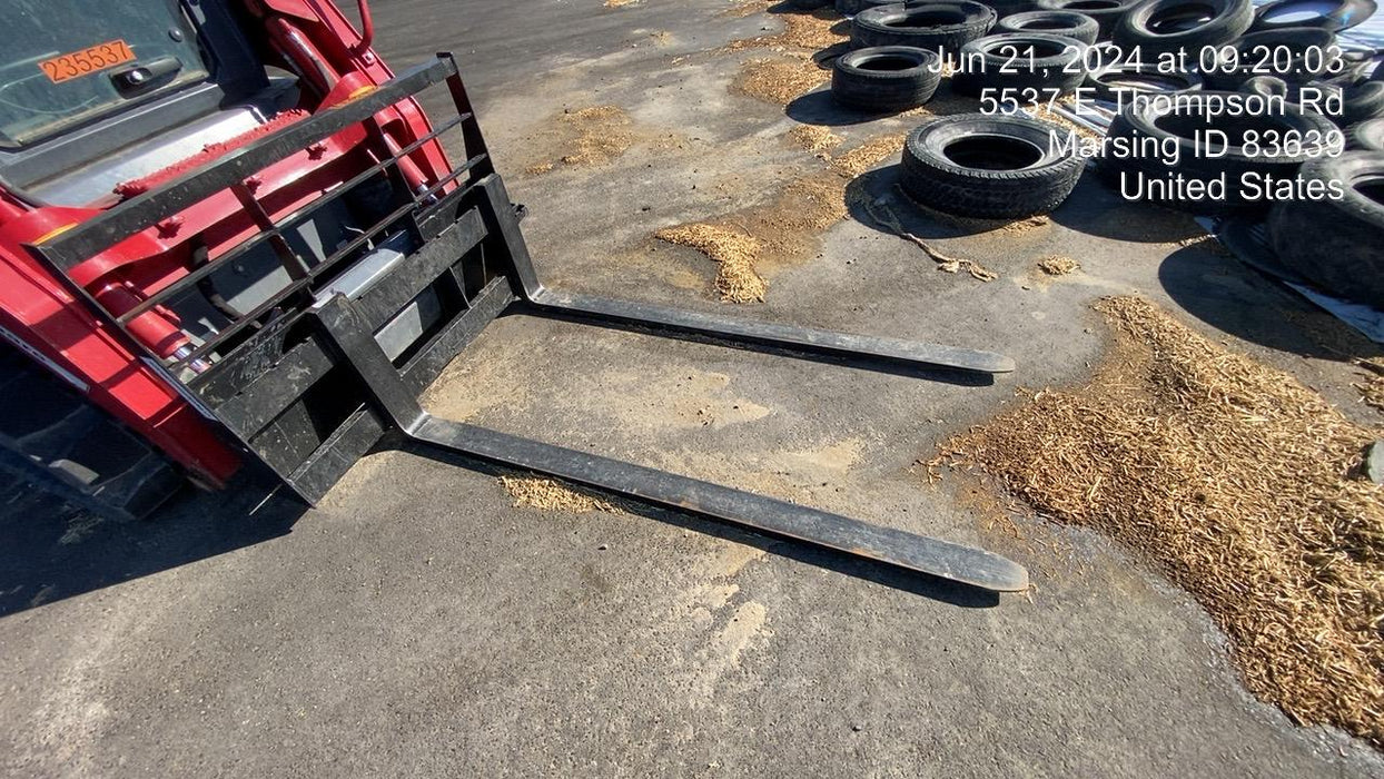 2023 ARROW MATERIAL HANDLING 48" Pallet Forks - Arrow
