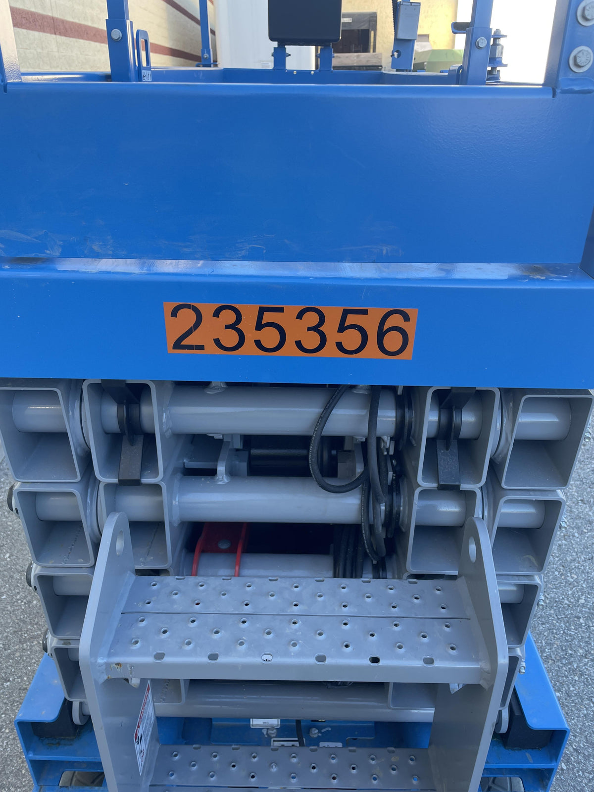 2022 GENIE GS-3232