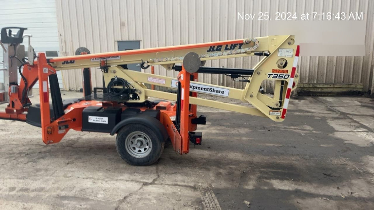 2022 JLG T350