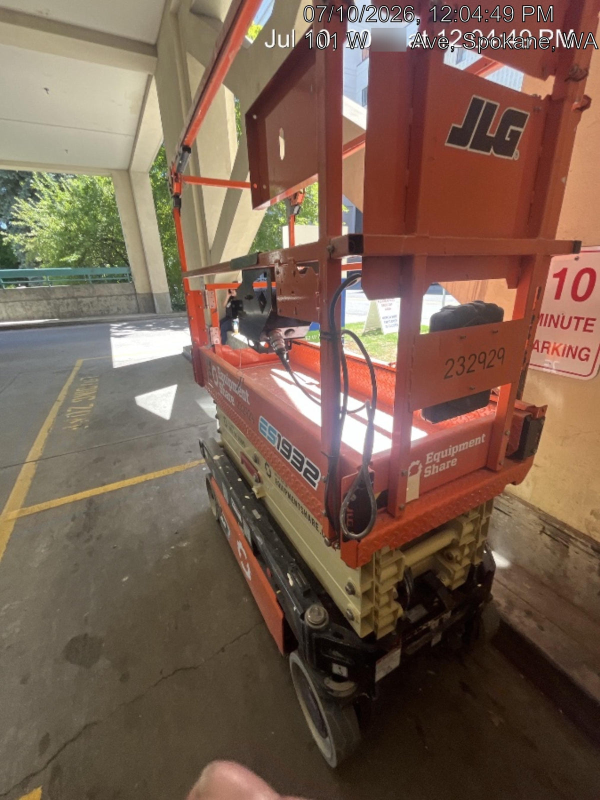 2022 JLG ES1932