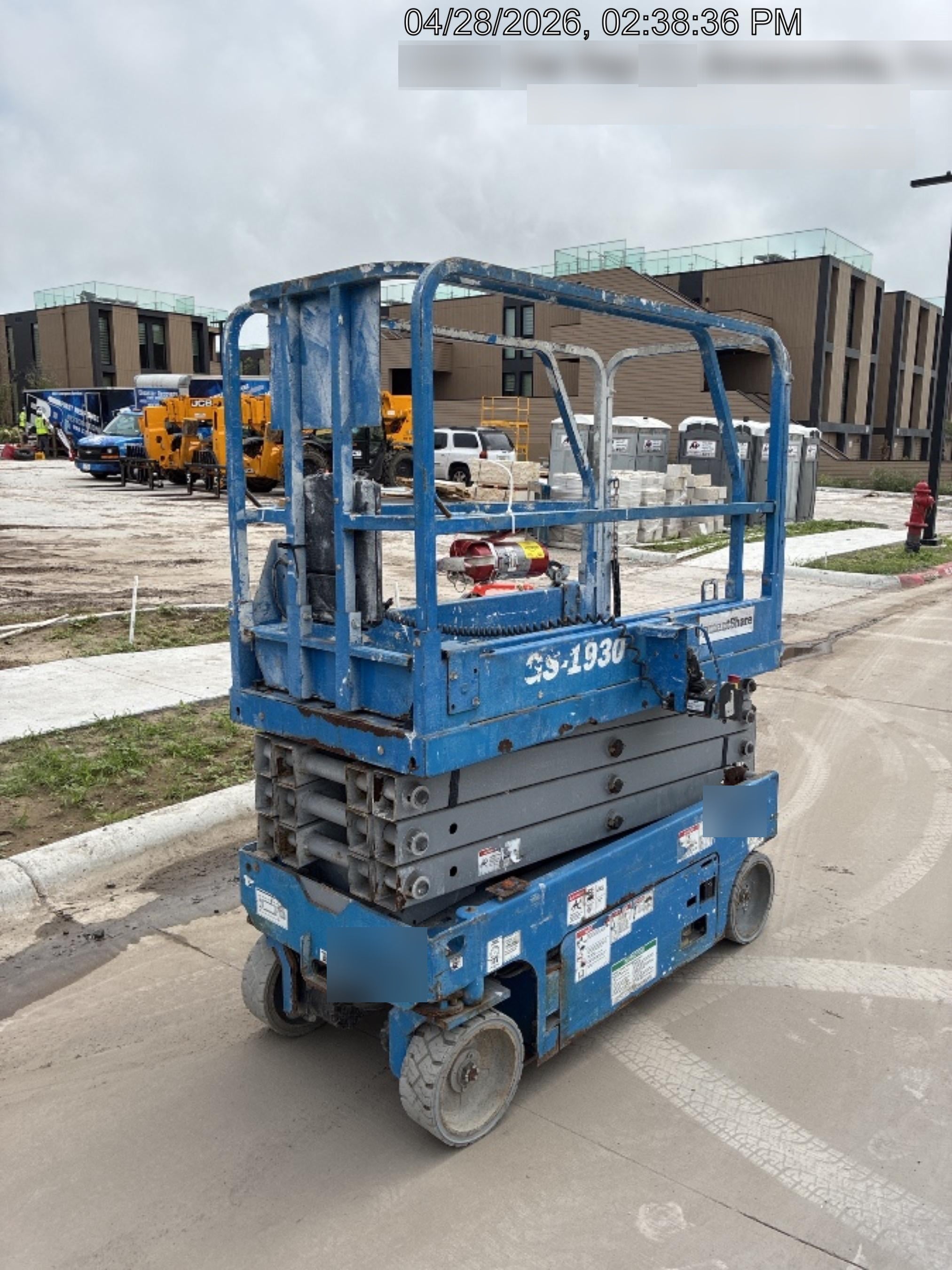 2019 Genie GS-1930 Fixed rails with chain Entry
