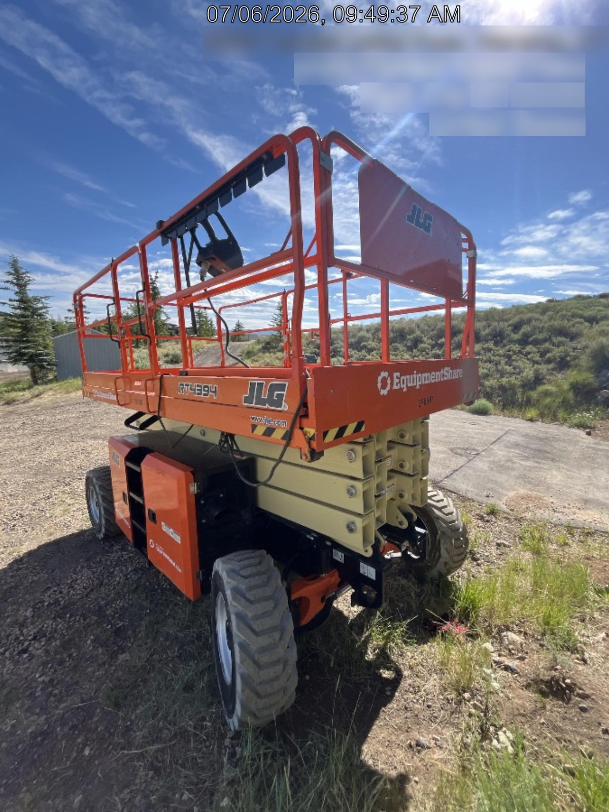 2023 JLG RT4394