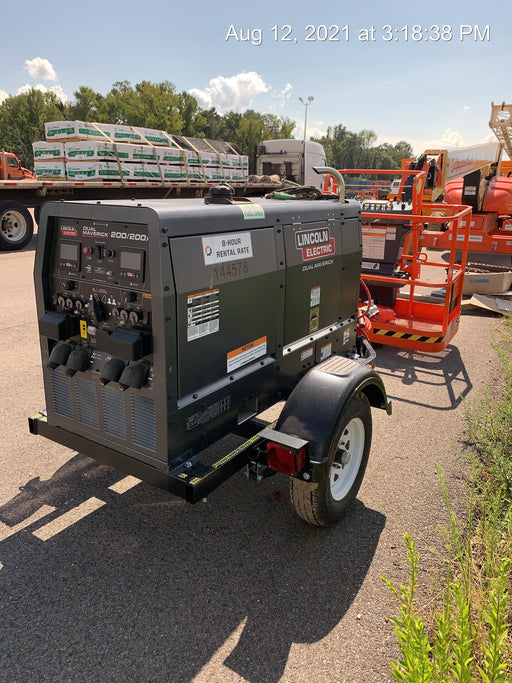 2021 Lincoln Electric Dual Maverick 200/200X Ready Pak 3 (includes trailer, cable rack, fender light kit)