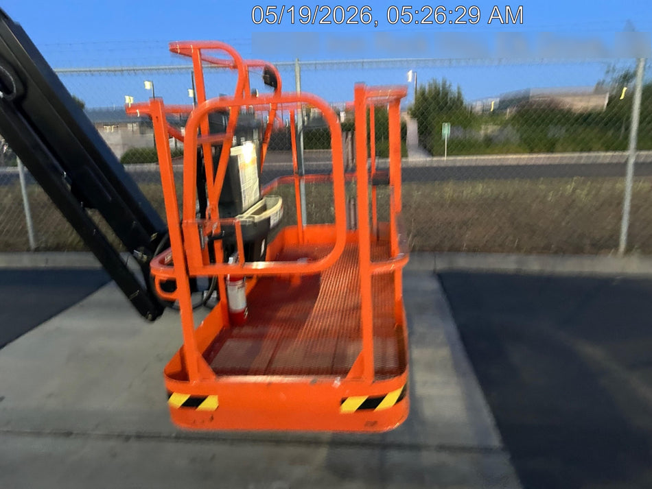 2025 JLG 660SJ