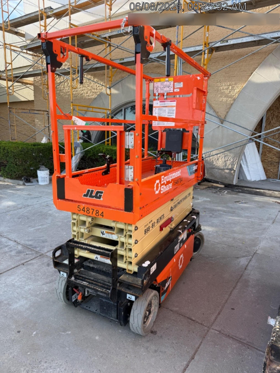 2022 JLG ES1932