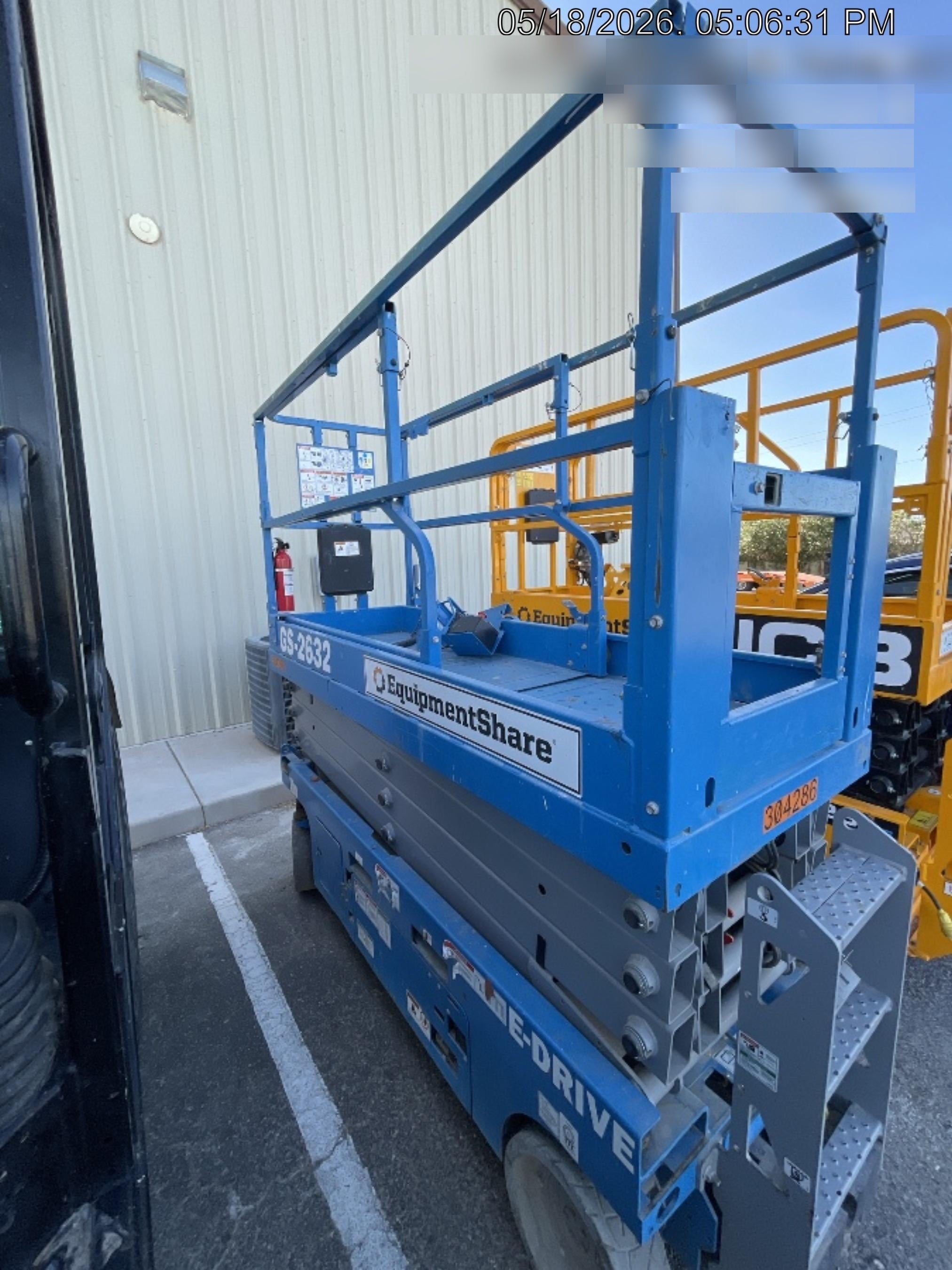 2023 GENIE GS-2632