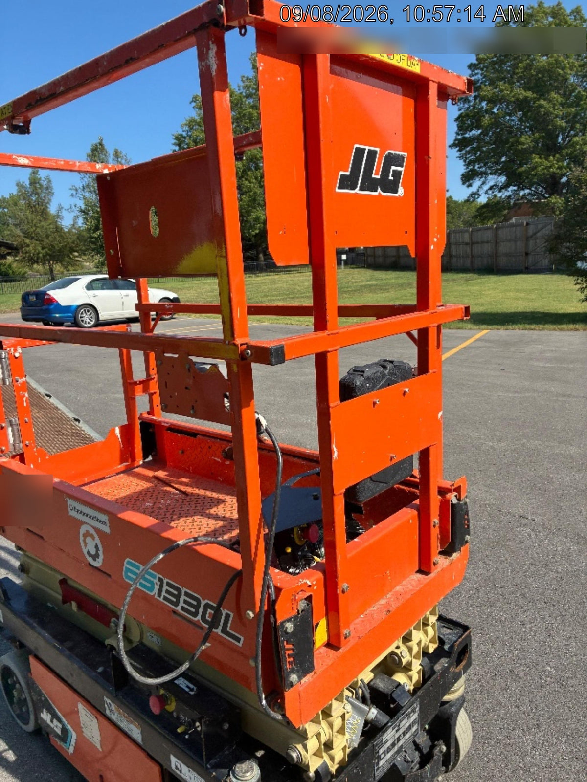 2022 JLG ES1330L