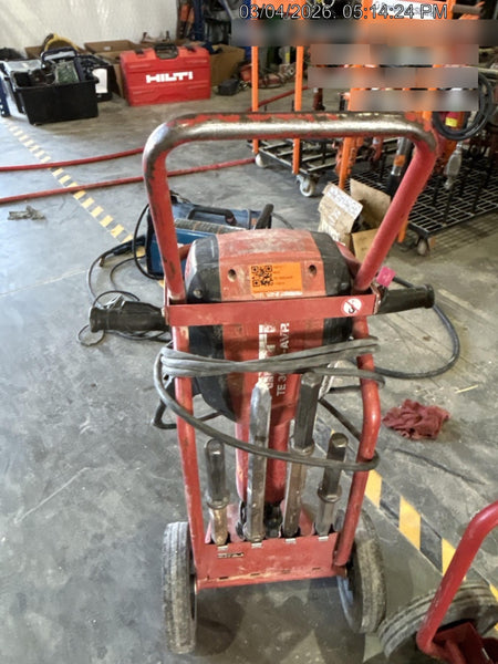 2020 HILTI TE 3000-AVR
