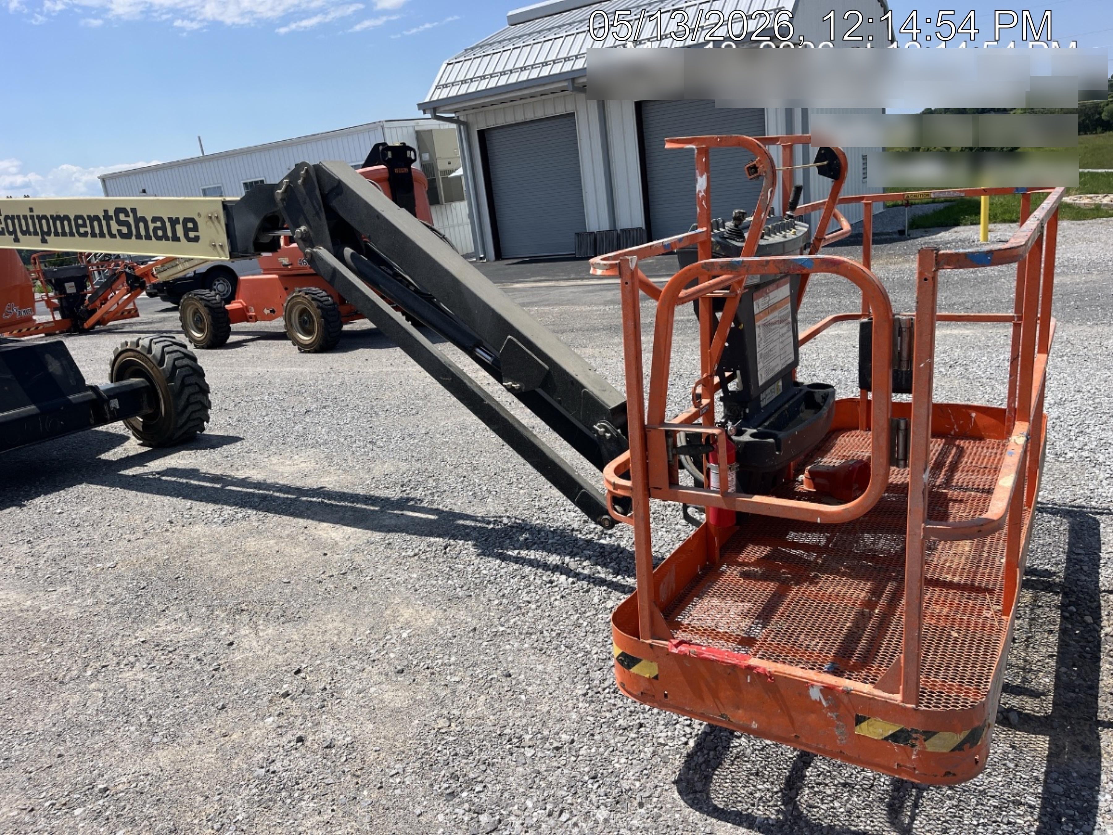 2023 JLG 460SJ