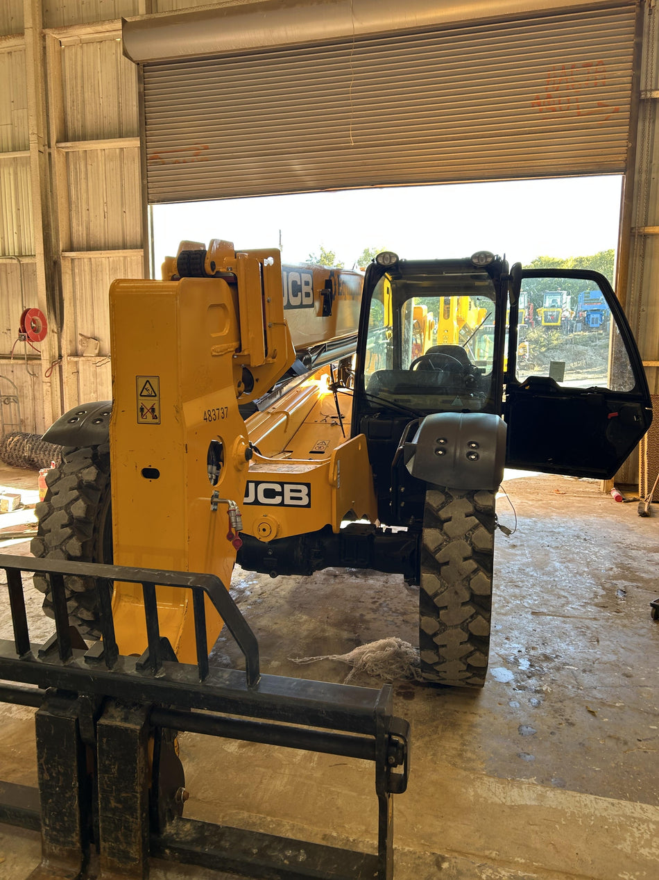 2025 JCB 509-42