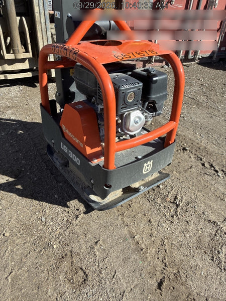 2025 HUSQVARNA LG300